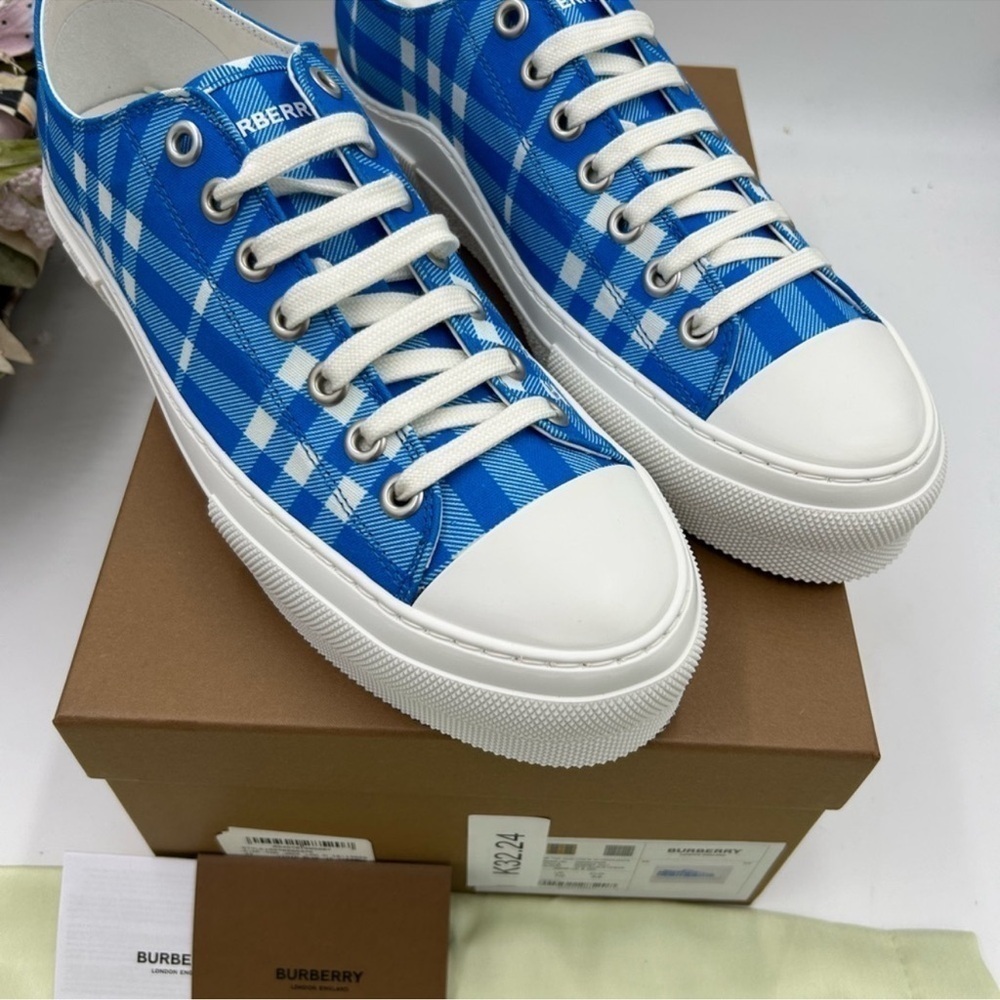 Men’s Burberry, Jack vivid blue check sneaker size 44 made in Italy - Picture 2 of 7